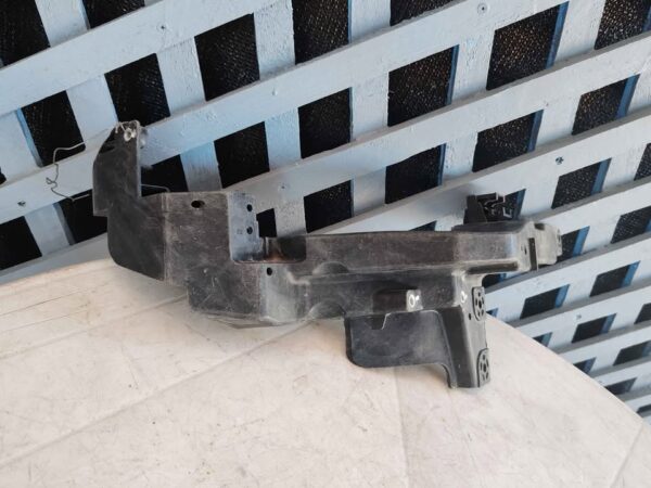 Soporte bajo óptico frontal derecho Hyundai i30 2013 - 2017 - Imagen 2