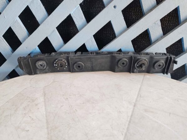Mensula trasera derecha Baic x35 2021 - 2024