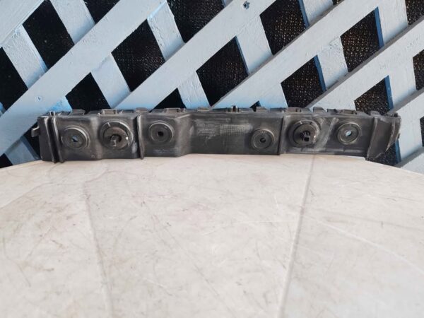 Mensula trasera izquierda Baic X35 2021 - 2024