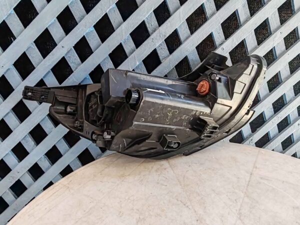 Óptico izquierdo Hyundai grand i10 2021 - 2023 - Imagen 7