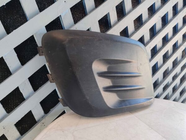 Tapa de neblinero derecho Peugeot Partner 2016 - 2018 - Imagen 2