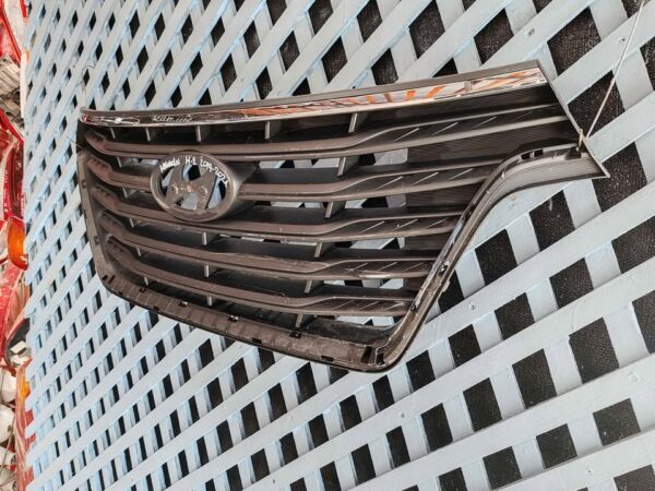 Máscara Hyundai H1 2019 - 2021 - Imagen 2