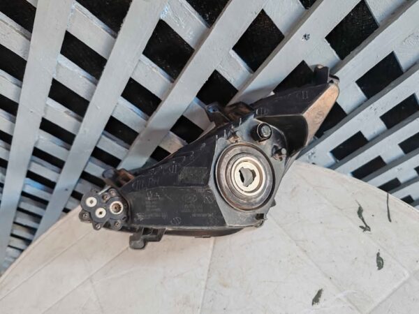 Neblinero derecho Hyundai Elantra 2014 - 2016 - Imagen 6