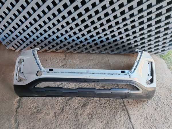 Parachoque delantero Baic x35 2021 - 2024