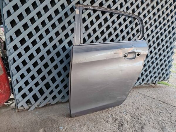 Puerta trasera Peugeot 308 2014 - 2020 - Imagen 5