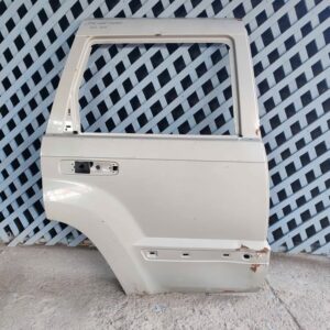 Puerta trasera derecha Jeep Grand Cherokee 2007 - 2011