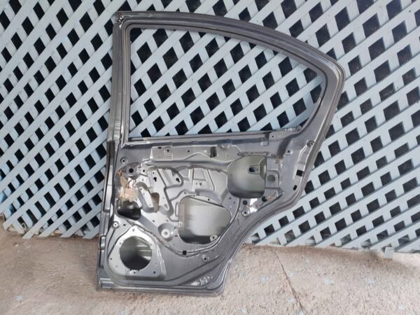 Puerta trasera derecha Suzuki SX4 sedan 2008 - 2014 - Imagen 8