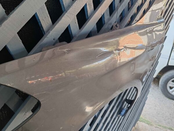 Tapabarro Mercedes Benz B180 2011 - 2019 - Imagen 5