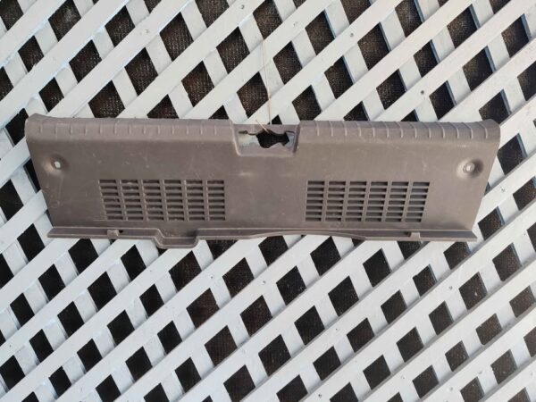 Cubre chapa trasera Hyundai Grand i10 HB 2021 - 2025