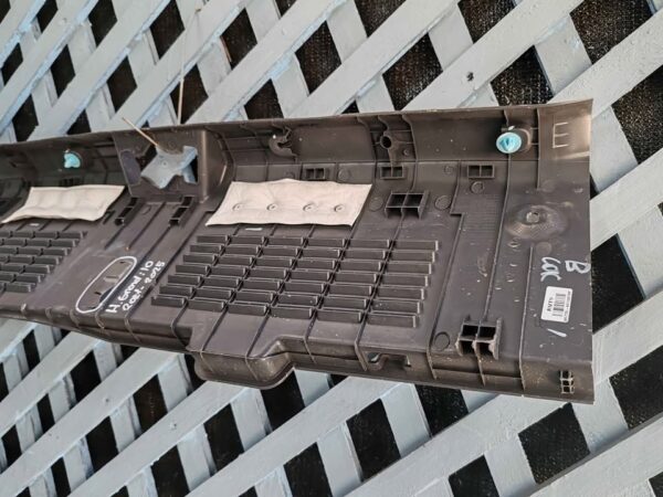 Cubre chapa trasera Hyundai Grand i10 HB 2021 - 2025 - Imagen 6