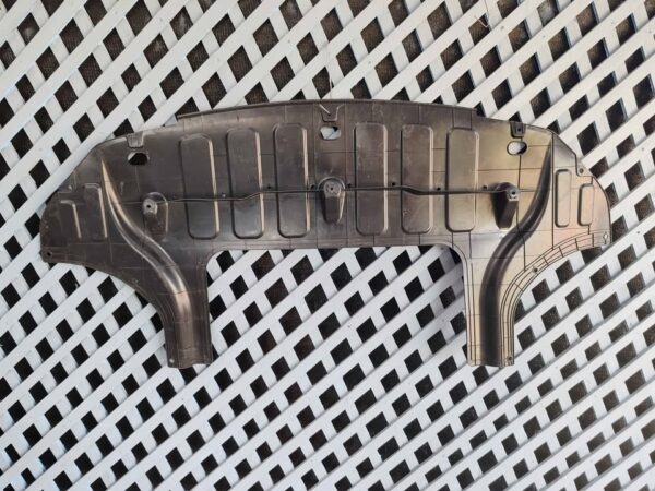 Cubre motor inferior Hyundai Accent 2021 - 2023 - Imagen 5