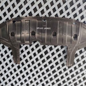Cubre motor inferior Hyundai Accent 2024 - 2025