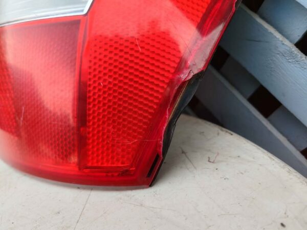 Foco trasero derecho Audi A4 2001 - 2005 - Imagen 4