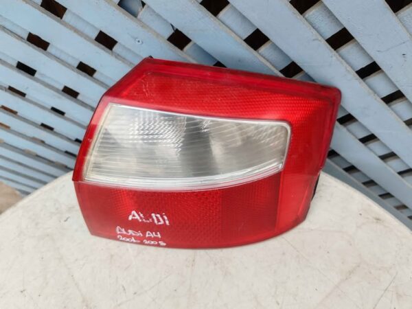 Foco trasero derecho Audi A4 2001 - 2005 - Imagen 5
