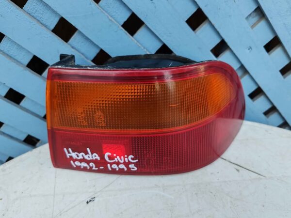 Foco trasero derecho Honda Civic 1992 - 1995 - Imagen 4
