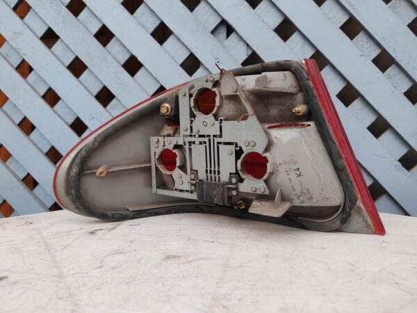 Foco trasero derecho Mercedes Benz w210 1995 - 2003 - Imagen 4