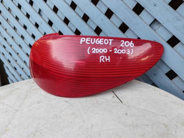 Foco trasero derecho Peugeot 206 2000 - 2003 - Imagen 2