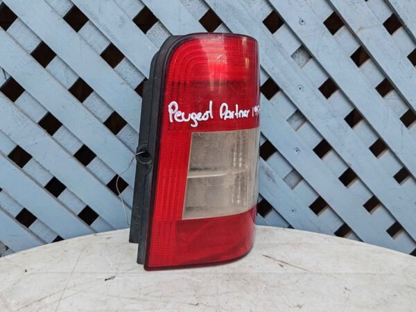 Foco trasero derecho Peugeot Partner 2000 - 2010