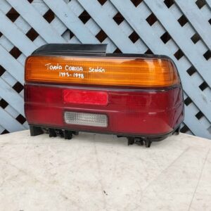 Foco trasero derecho Toyota Corolla 1993 - 1997
