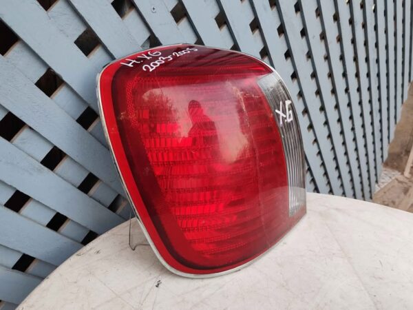 Foco trasero izquierdo Hyundai XG 2003 - 2005 - Imagen 3