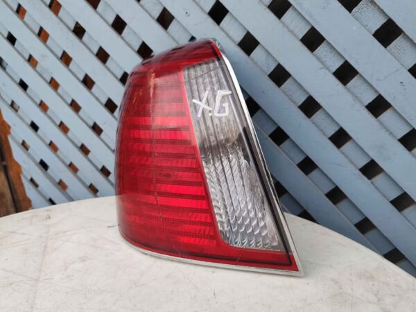 Foco trasero izquierdo Hyundai XG 2003 - 2005 - Imagen 4