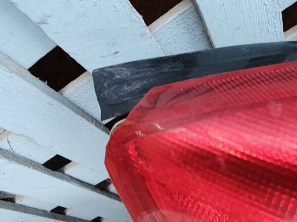 Foco trasero izquierdo Kia Rio 2004 - 2005 - Imagen 6