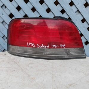 Foco trasero izquierdo Mitsubishi Galant 1997 - 1999