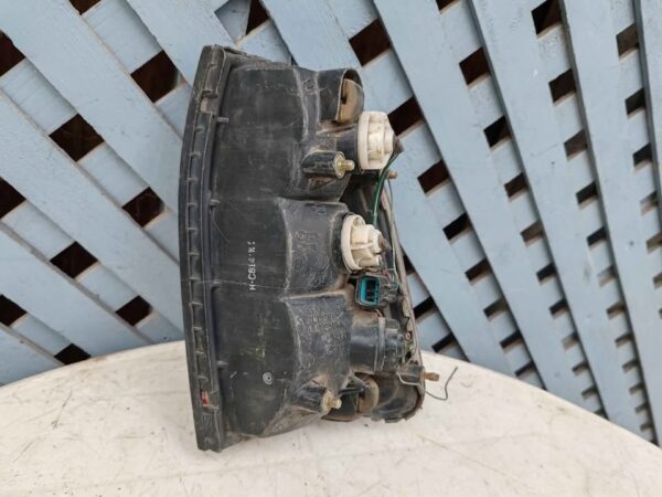 Foco trasero izquierdo Mitsubishi L200 2001 - 2006 - Imagen 5