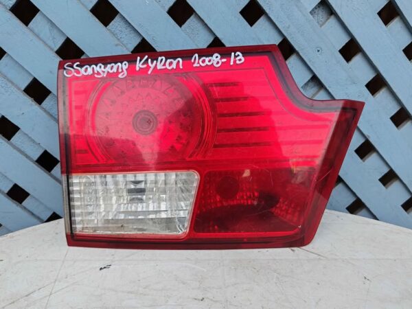 Foco trasero izquierdo Ssangyong Kyron 2008 - 2013 - Imagen 2