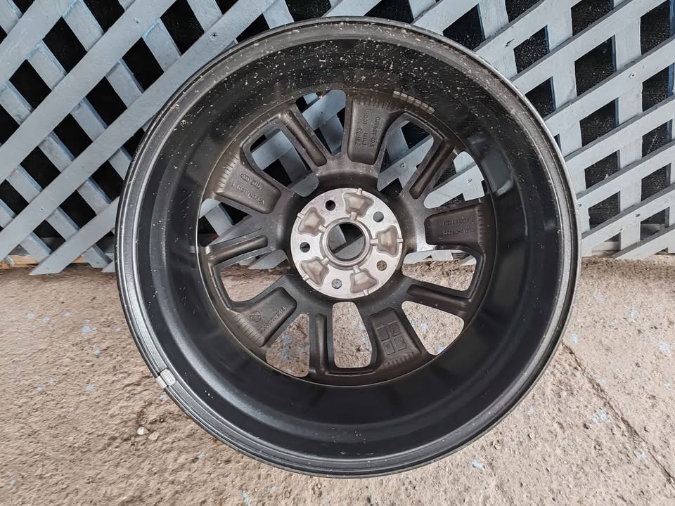 Llanta Kia Sorento 2018 - 2021 - Imagen 7