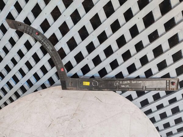 Moldura de puerta trasera izquierda Hyundai Creta 2021 - 2025 - Imagen 8
