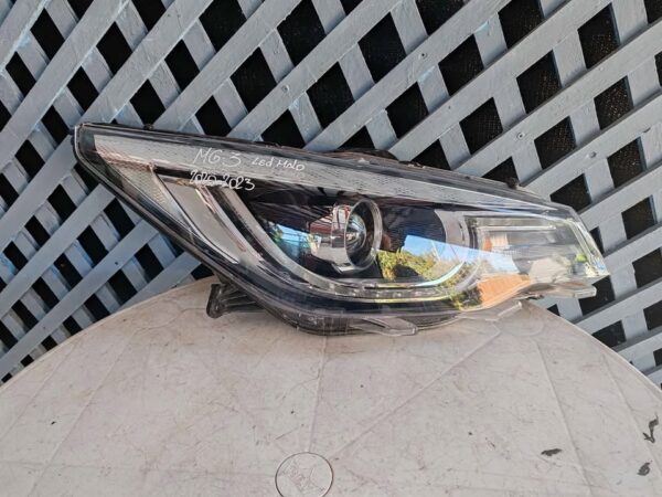 Óptico derecho MG3 Led malo 2020 - 2023 - Imagen 2