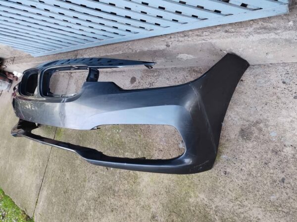 Parachoque delantero BMW 320i 2016 - 2019 - Imagen 4