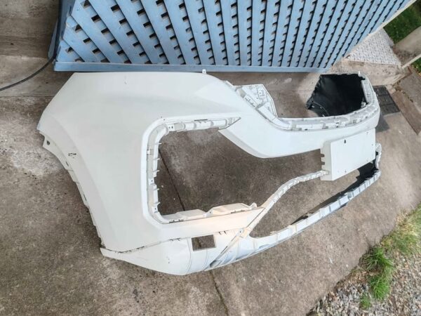 Parachoque delantero Chevrolet Captiva 2019 - 2025 - Imagen 3