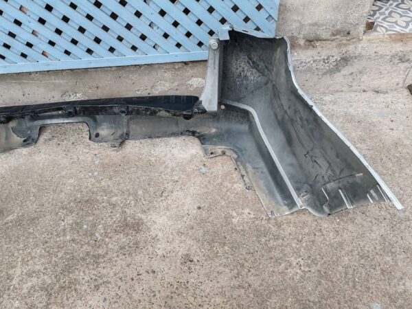 Parachoque trasero Toyota 4runner SR5 2010 - 2011 - Imagen 7