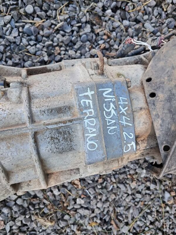 Caja de cambio Nissan Terreno 4x4 2006 - 2012 - Imagen 7