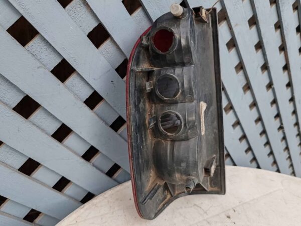 Foco trasero derecho Chevrolet S10 apache 2001 - 2008 - Imagen 5