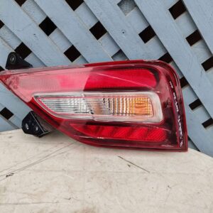 Foco trasero derecho de parachoque Hyundai Santa Fe 2019 - 2020
