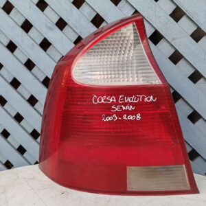 Foco trasero izquierdo Chevrolet Corsa Evolution sedan 2003 - 2008