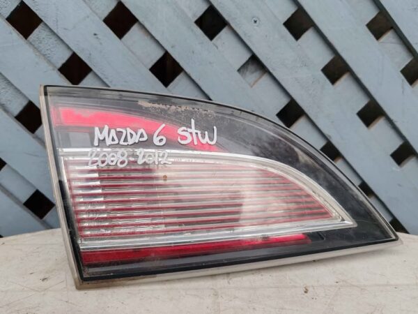 Foco trasero izquierdo Mazda 6 STW 2008 - 2012