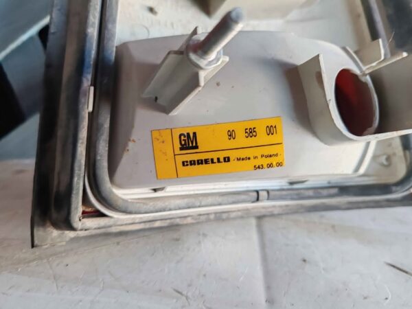 Foco trasero izquierdo Opel Vectra STW 1997 - 1999 - Imagen 6