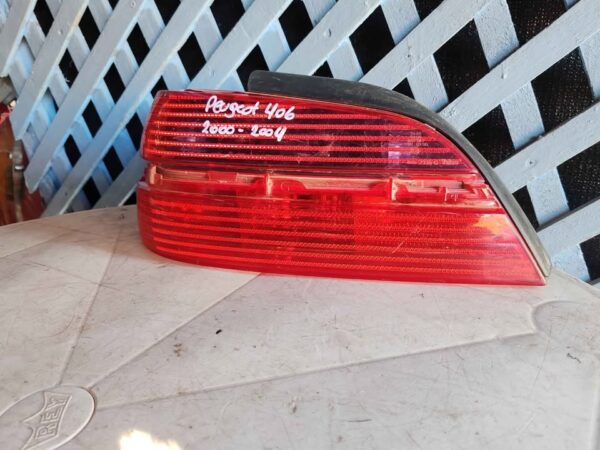 Foco trasero izquierdo Peugeot 406 2000 - 2004 - Imagen 3