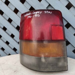 Foco trasero izquierdo Subaru Legacy 1991 - 1993