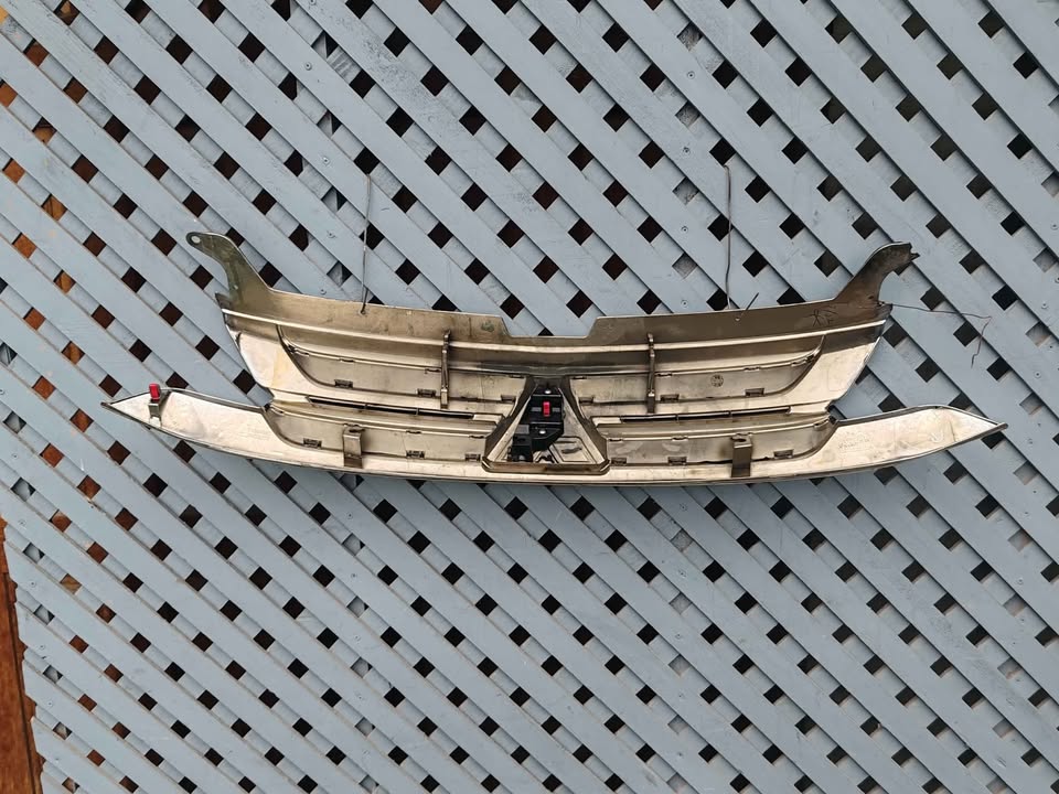 Máscara Mitsubishi Outlander 2016 - 2019 - Imagen 10