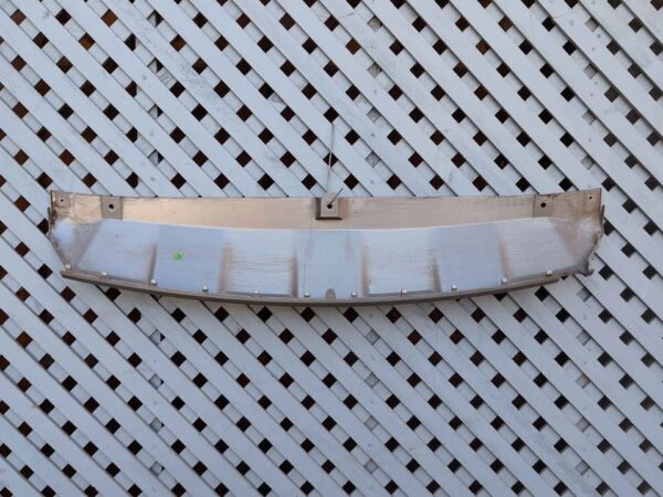Moldura de parachoque trasero Chery Tiggo 3 2020 - 2023 - Imagen 7