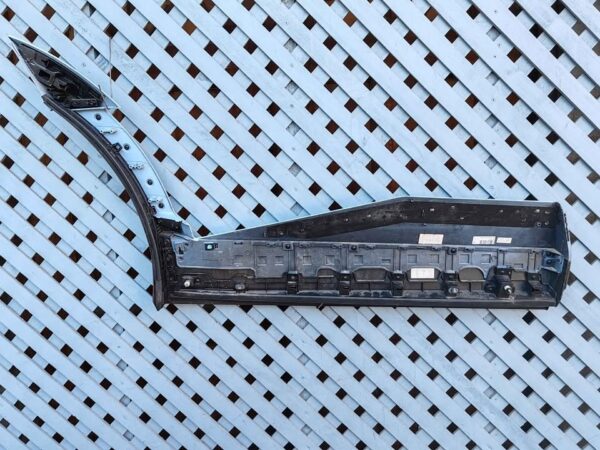 Moldura de puerta trasera izquierda Hyundai Ioniq 5N 2024 - 2025 - Imagen 9