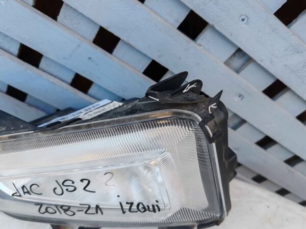 Neblinero izquierdo JAC JS2 2021 - 2024 - Imagen 4
