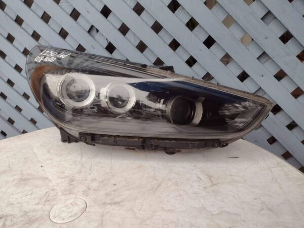 Optico derecho Hyundai i30 2018 - 2020 led - Imagen 3