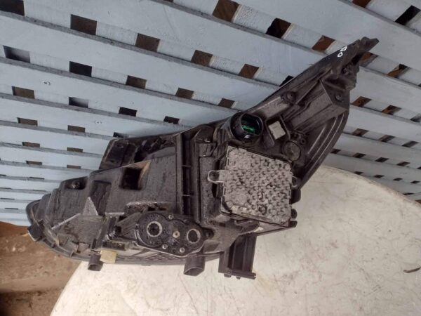 Optico derecho Hyundai i30 2018 - 2020 led - Imagen 9