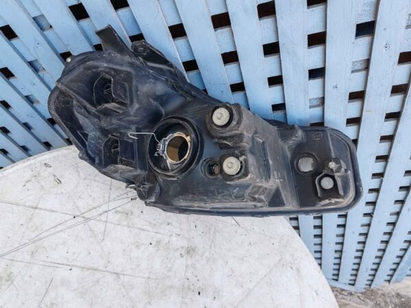 Óptico izquierdo Suzuki SX4 2007 - 2015 - Imagen 8